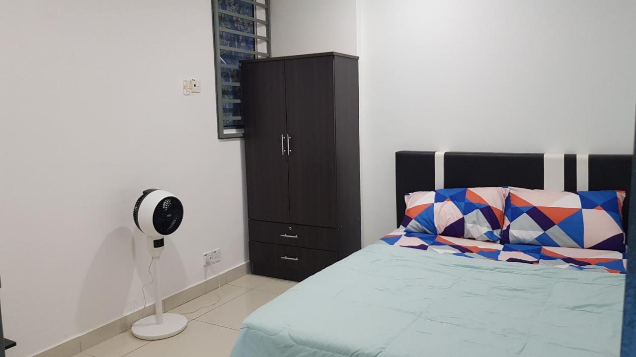 Pd Batu 9 Cocobay Apartment With Family Kampong Tanah Merah  Exterior photo